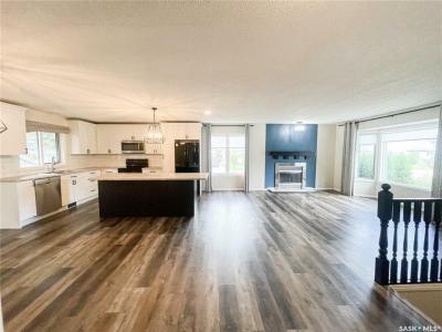 501 2ND STREET W, Meadow Lake, Saskatchewan S9X 1C9, Kanada