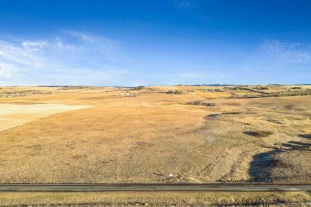 80 W STREET W, Rural Foothills County, ألبرتا T1S 0S5, كندا 
