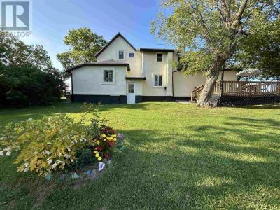 1172 REDFORD RD, Emo, Ontario P0W 1C0, Canada