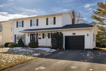 14 BELFAST STREET, Charlottetown, Isla Del Principe Edward C1A 8W9, Canadá