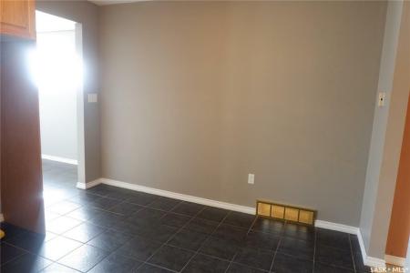 600 RAILWAY AVENUE W, Assiniboia, Saskatchewan S0H 0B0, Canada