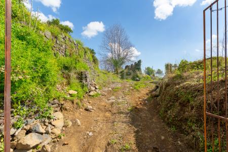 via giuseppe zinghirino, Giarre, Sicilia 95014, إيطاليا