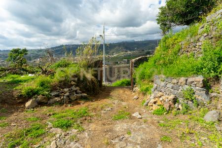 via giuseppe zinghirino, Giarre, Sicilia 95014, إيطاليا