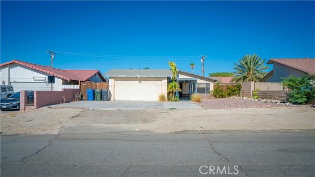 13045 La Mesa Dr, Desert Hot Springs, 캘리포니아 92240, 미국