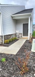 1368 Maple Grove Lane, Uniontown, Ohio 44685