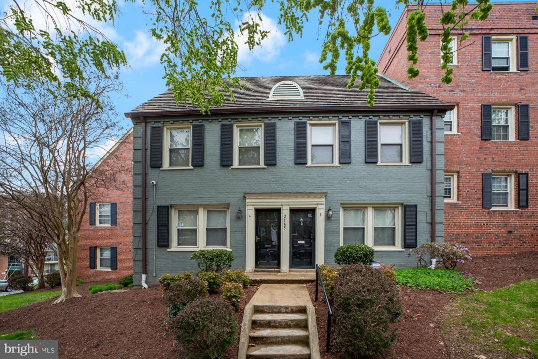 2145 Suitland Terrace SE Unit# B, Washington, Washington D.C. 20020, HOA KỲ