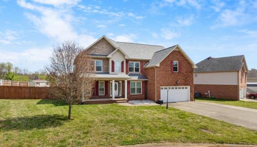 970 Granite Trl, Adams, Tennessee 37010, USA