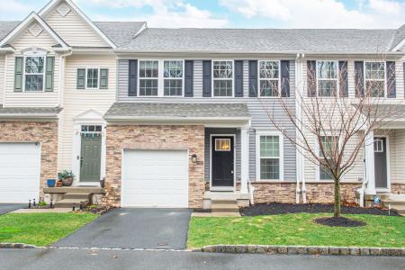 18 Trailwood Drive, Mount Arlington, NJ 07856, USA