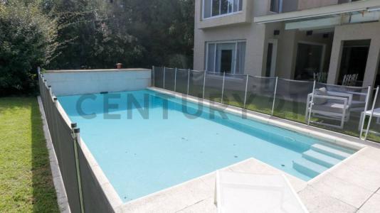 los platanos 100, Esteban Echeverría, GBA Sur 1807, Argentyna