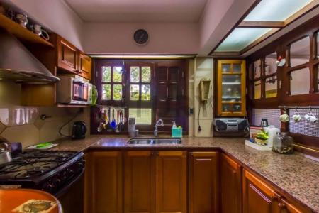 26 entre 43 y 44 865, La Plata, GBA Sur 1900, Argentina