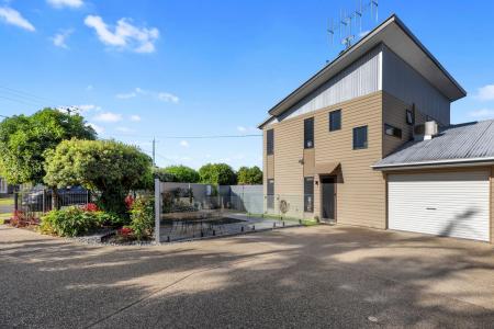 2/28 Gympie Road, Tin Can Bay, QLD 4580, Australia