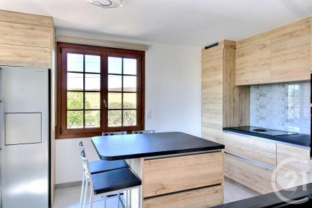 Sezanne, Champagne-Ardenne 51120, France