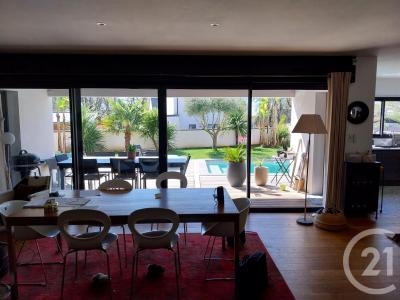 St Ave, Bretagne 56890, France