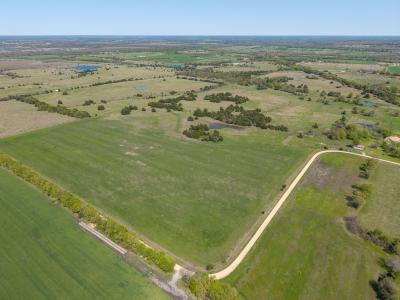 25 ac CR 1046, Celeste, Texas 75423, USA