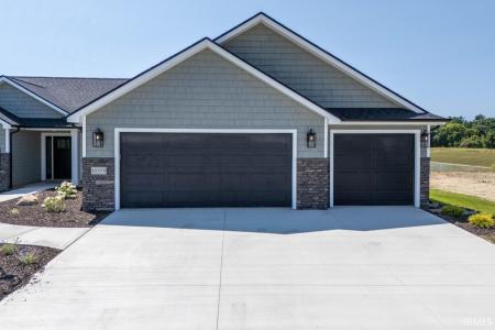 11099 Carob Thorn Trail, Roanoke, Indiana 46783, États-Unis