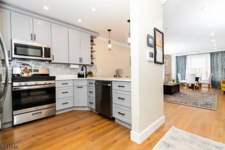 208 Fischer Ct, Rockaway Twp., Nueva Jersey 07866, Estados Unidos