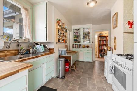 367 Clark Street, Grass Valley, Kalifornia 95945, USA