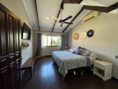 Condominio alicanto , Colón Mora, San José 00001, Коста-Рика