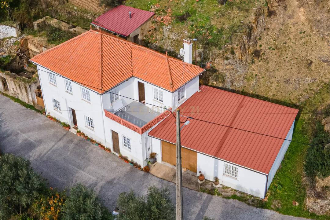 Pampilhosa Da Serra, Coimbra 3320-156, Portogallo