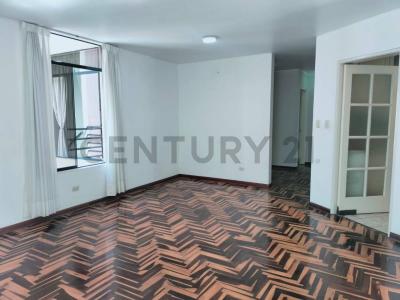 8 Urb. Monterrico Norte , Lima, Lima 00001, Peru