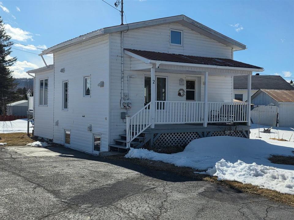 2 Rue de la Plage, Quebec G0L 4H0, Canada