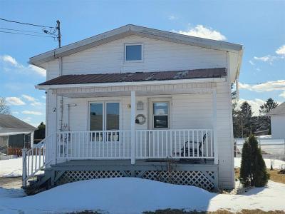 2 Rue de la Plage, Quebec G0L 4H0, Canada