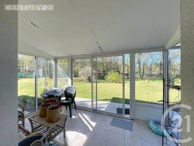 Montpon Menesterol, Akwitania 24700, Francja