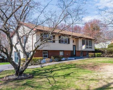 22 Montfort Rd, Wappingers Falls, New York 12590