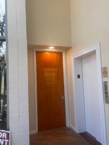 2131 Richmond Rd, Staten Island, New York 10306