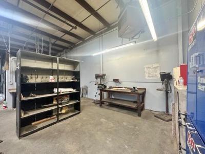 1109 E Main Street, Visalia, קליפורניה 93277, ארצות הברית של אמריקה