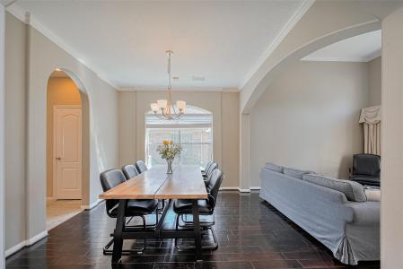 1115 Parkhaven Lane, Houston, Texas 77077