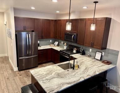 611 Blue Water Cir, McCall, Идаго 83638, Соединенные Штаты