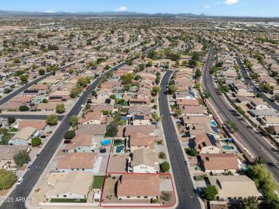 14694 W Mandalay Lane, Surprise, Arizona 85379, États-Unis