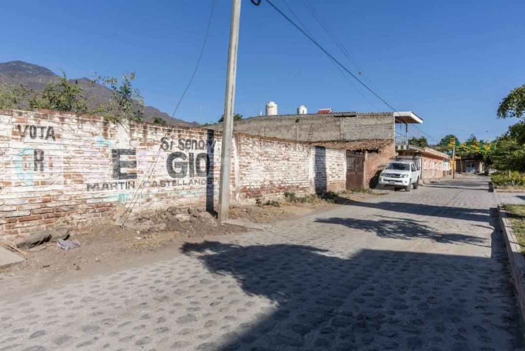 30 de septiembre 55-A,, Jocotepec, Jalisco 45811, México