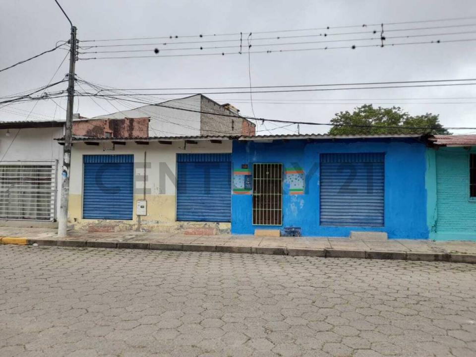 Calle Prolongacion Moldes, Av. Brasil entre 1er y 2do anillo s/n, Este, Santa Cruz 591, Bolivie