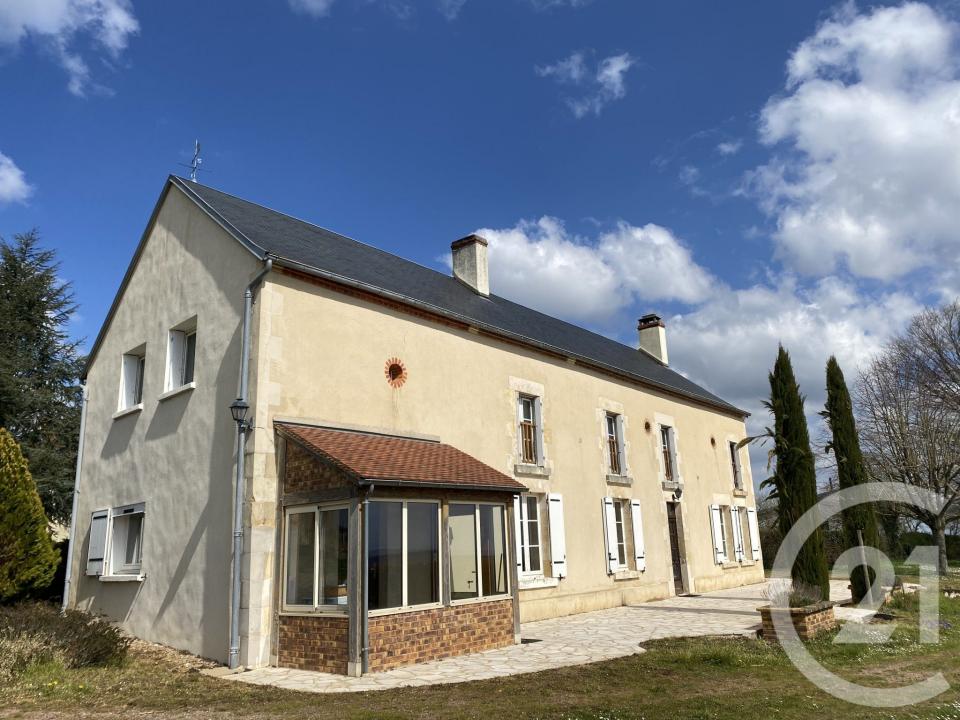 Sury En Vaux, Centre-Val De Loire 18300, France