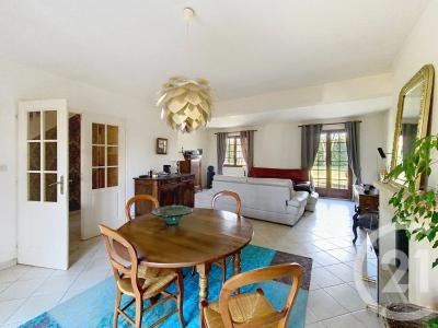 Mardie, Centro – Val De Loira 45430, Francia