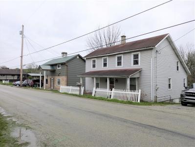 723 Broadford Rd, Connellsville, Pennsylvania 15425, USA