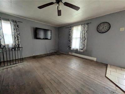 723 Broadford Rd, Connellsville, Pensilvania 15425, Estados Unidos