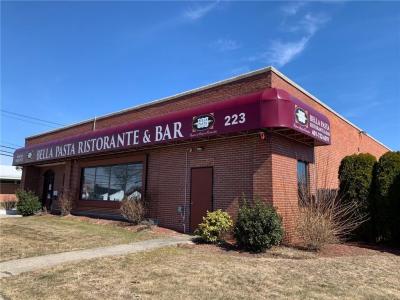 223 NEWPORT Avenue, Pawtucket, Rhode Island 02861, Estados Unidos