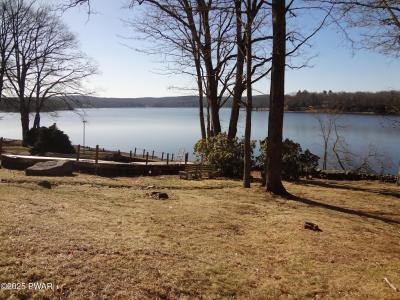 4 Shore Line Drive, Lakeville, Pennsylvania 18438, Amerika Birleşik Devletleri