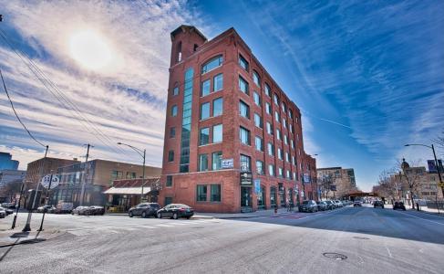 833 W Chicago Avenue, Chicago, Illinois 60642, USA