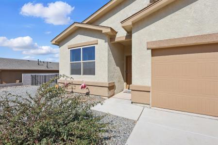 13 Bravo Road, Los Lunas, New Mexico 87031, HOA KỲ