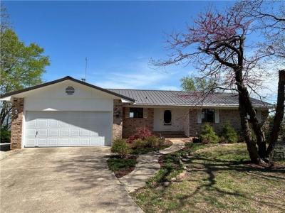 7239 Orchard, Harrison, Arkansas 72601, USA