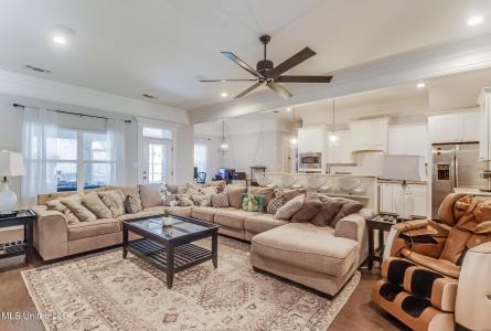 733 Malpass Landing Drive, Biloxi, Mississippi 39532, Estados Unidos