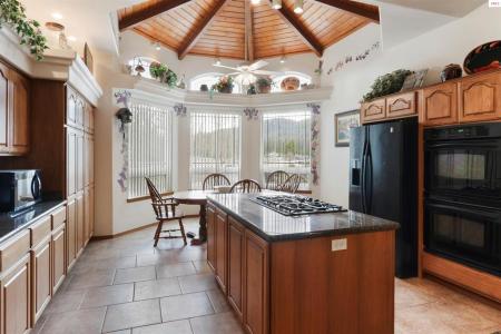 573 Tam Tam Drive, Sagle, Idaho 83860, HOA KỲ