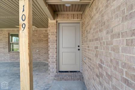 109 Weston Cove, Brookland, Arkansas 72417, USA