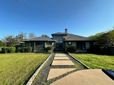 8300 Willow Circle, Terrell, Texas 75160, USA