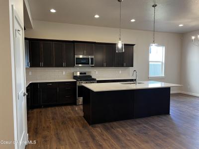 3384 N Cyprus Fox Lp, Post Falls, Идаго 83854, Соединенные Штаты