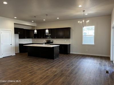 3384 N Cyprus Fox Lp, Post Falls, Идаго 83854, Соединенные Штаты